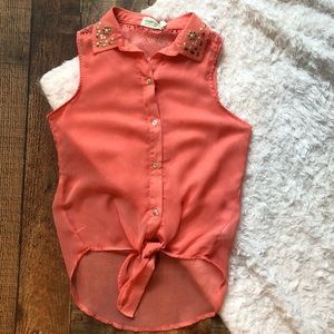 Selena Gomez Coral top